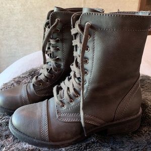 Arizona Julie Combat Boot